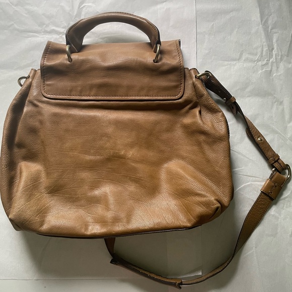 Chloe Elsie crossbody with Gold Accents - Picture 7 of 16